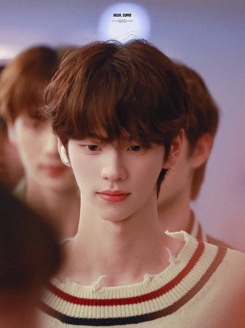𝙅𝙊𝙉𝙉𝘼 기묘한 수준이라는 투어스 신유 목..JPG | 인스티즈
