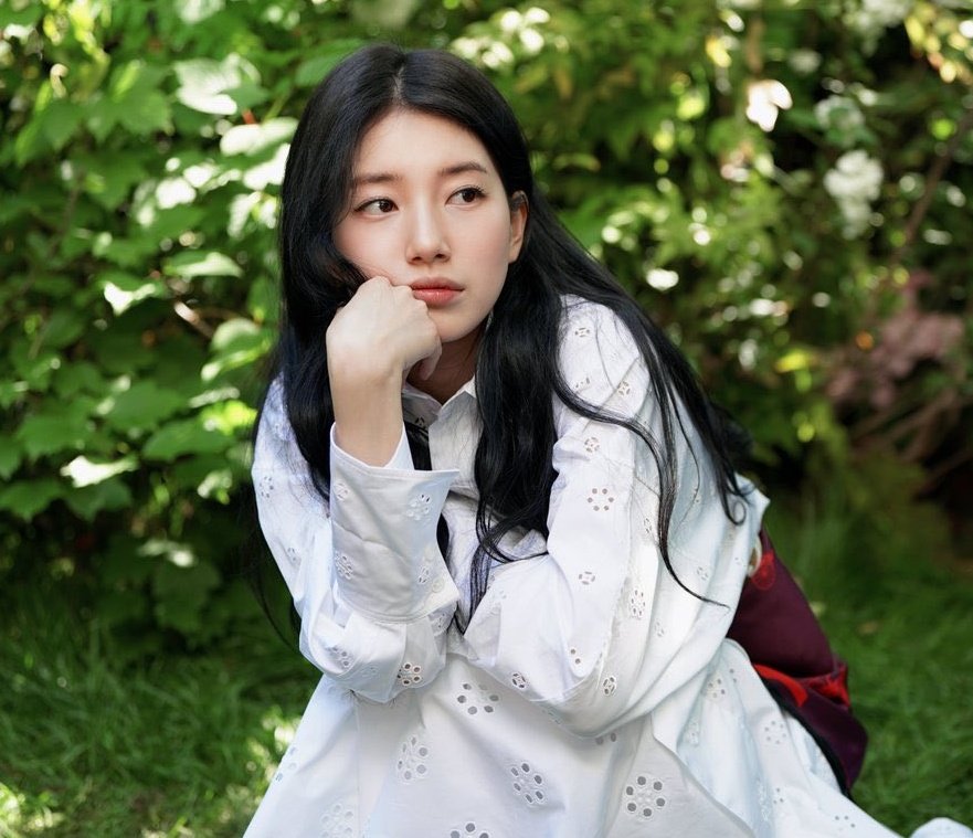 [잡담] 수지) 수지가 말아주는 셀린느 여름 화보 | 인스티즈