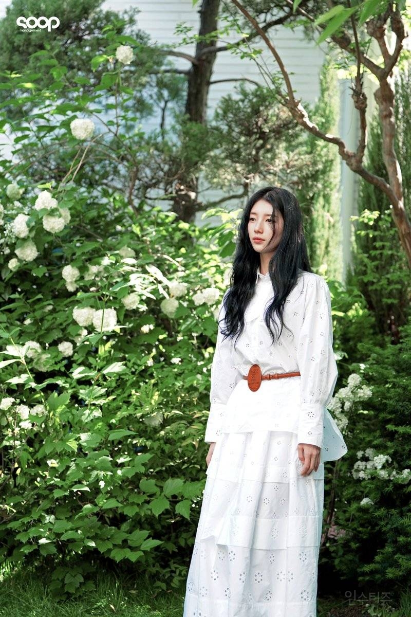오늘자 배수지 셀린느 현장 비하인드 사진들.jpg | 인스티즈