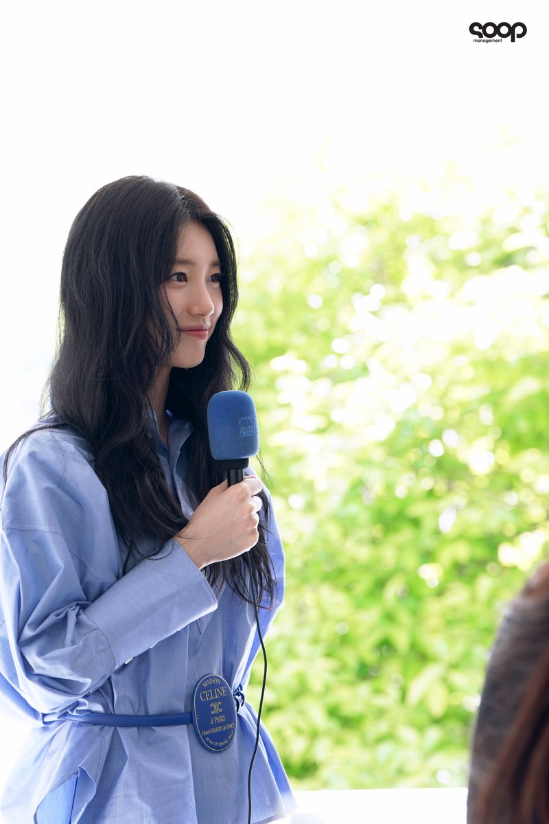 [잡담] 260713 수지 소속사 트위터 올린 수지 셀린느 현장 사진들 | 인스티즈