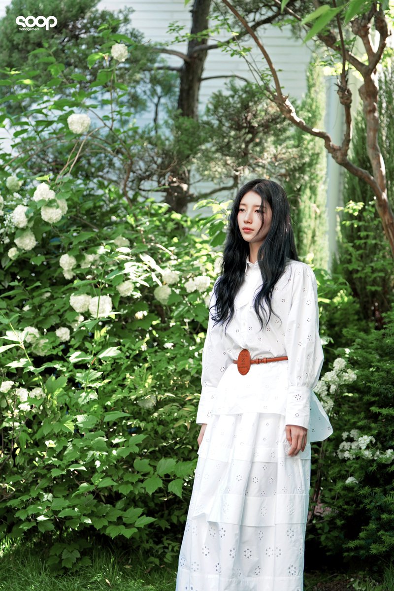 [잡담] 260713 수지 소속사 트위터 올린 수지 셀린느 현장 사진들 | 인스티즈