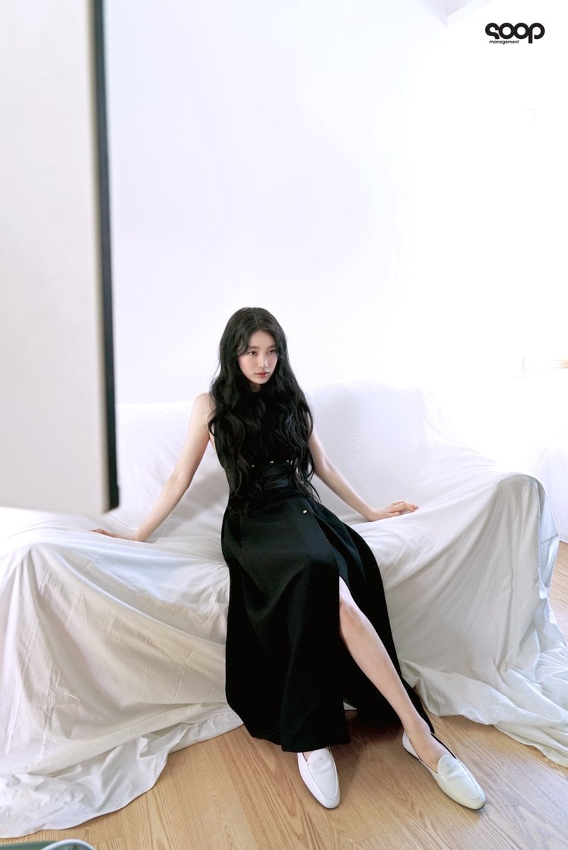 [잡담] 260713 수지 소속사 트위터 올린 수지 셀린느 현장 사진들 | 인스티즈