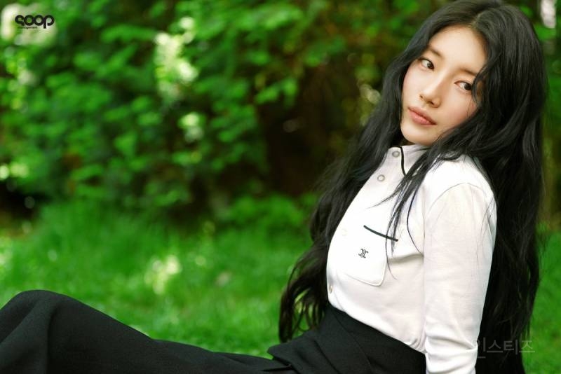 오늘자 배수지 셀린느 현장 비하인드 사진들.jpg | 인스티즈