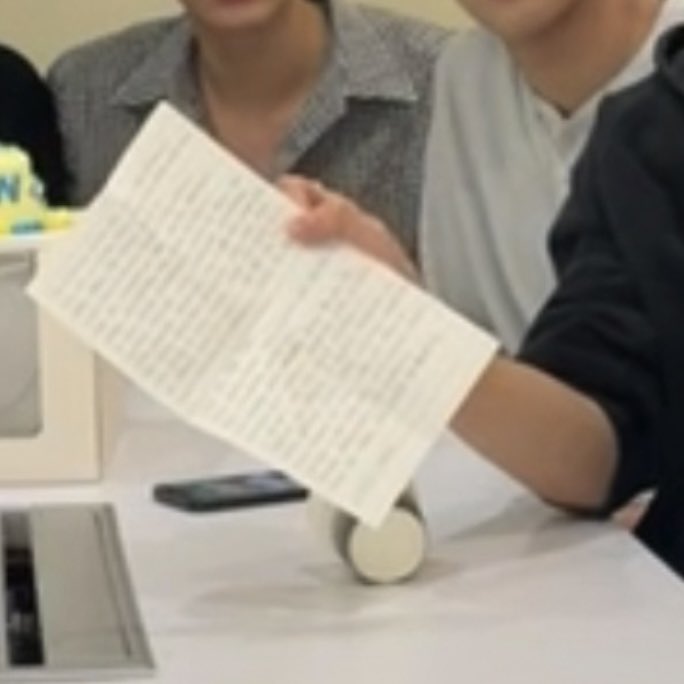 [잡담] 센 진짜 눈물 많고 감성적인거 같다.. | 인스티즈
