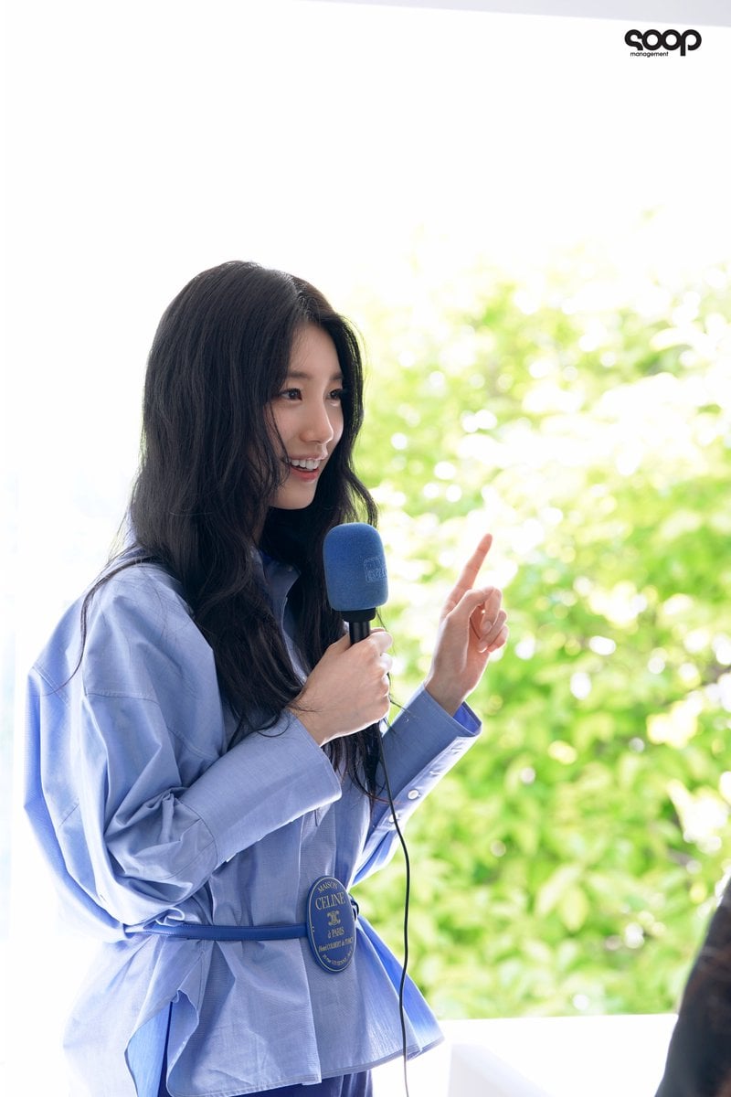 [잡담] 260713 수지 소속사 트위터 올린 수지 셀린느 현장 사진들 | 인스티즈