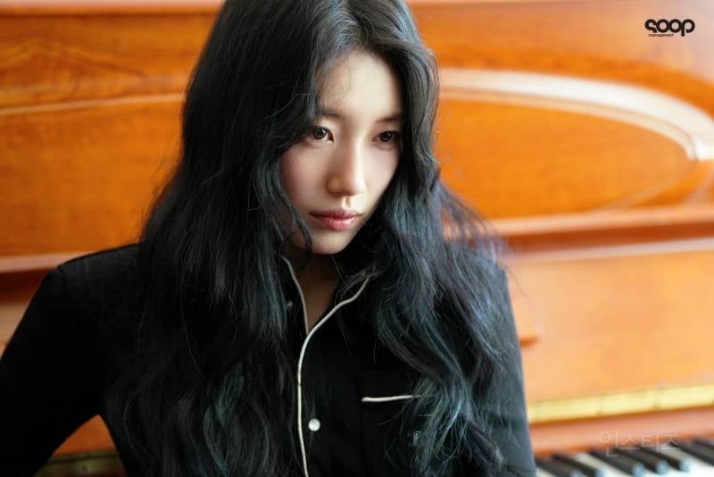 오늘자 배수지 셀린느 현장 비하인드 사진들.jpg | 인스티즈