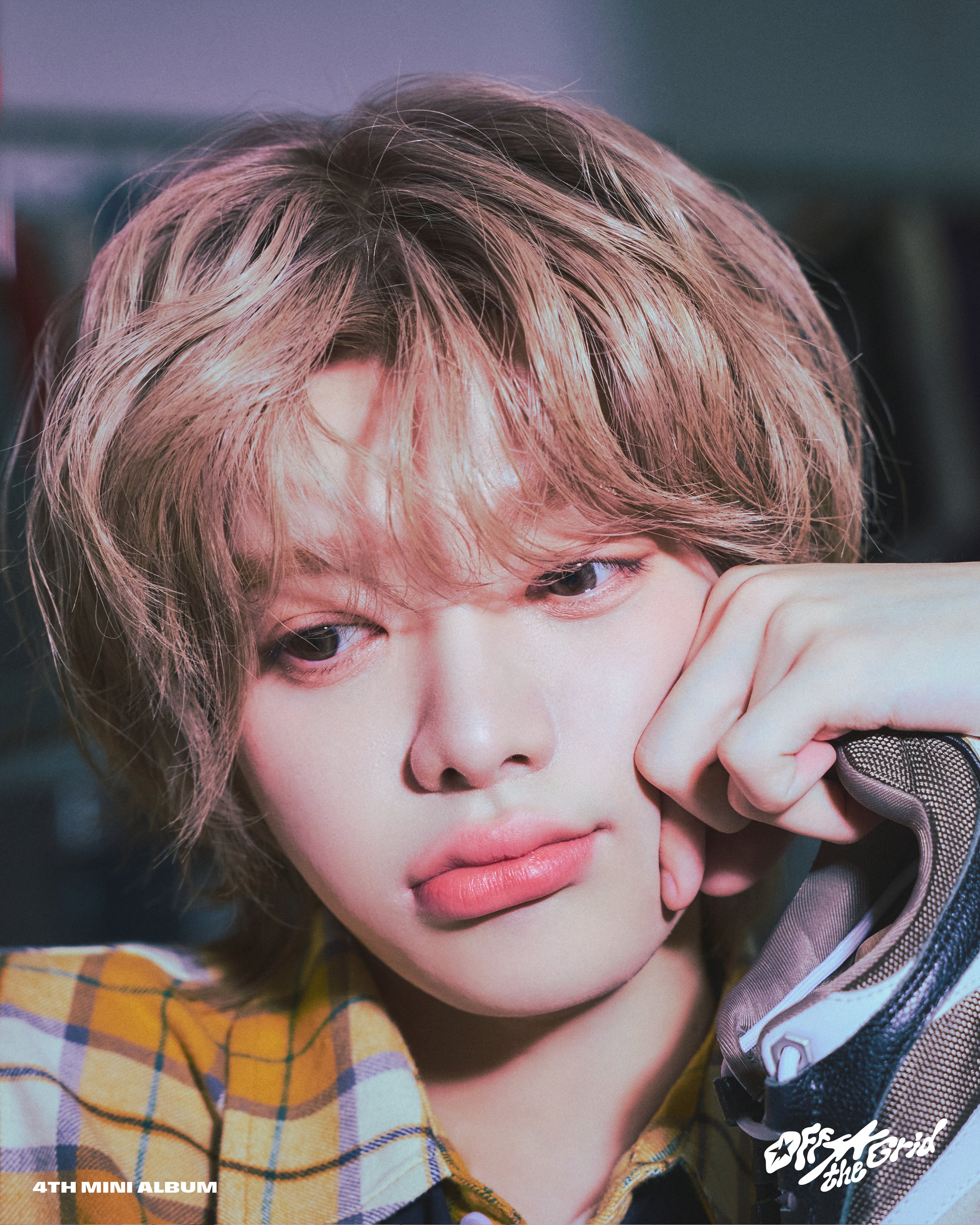[잡담] 루네이트 4TH MINI ALBUM 'Off the Grid'Concept Photo - ON Ver.👟 | 인스티즈