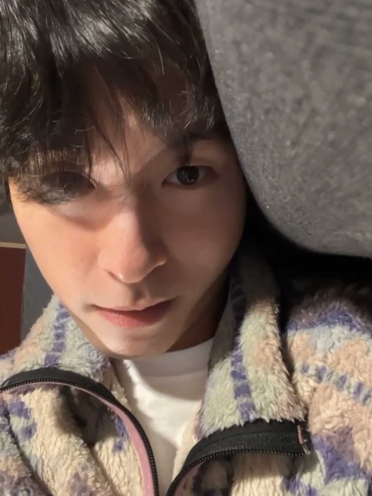 [잡담] 김혜윤 홍경 같작 보고싶다 영화면 더 좋음 둘이 감정싸움하고 지지고볶는 영화 | 인스티즈
