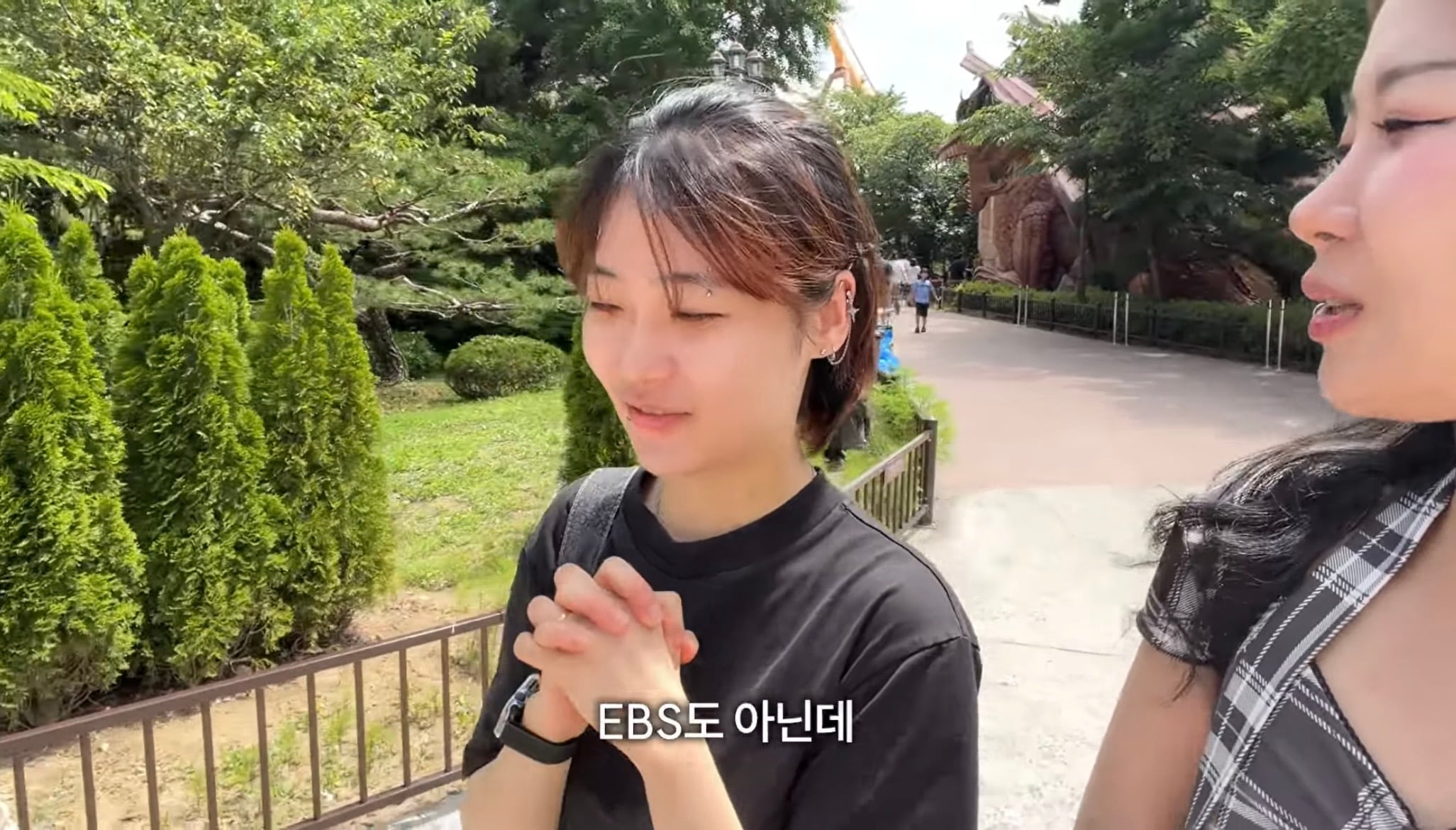 레즈 유튜버 곽혈수 커플 브이로그 사람들 반응...ㄷㄷ | 인스티즈