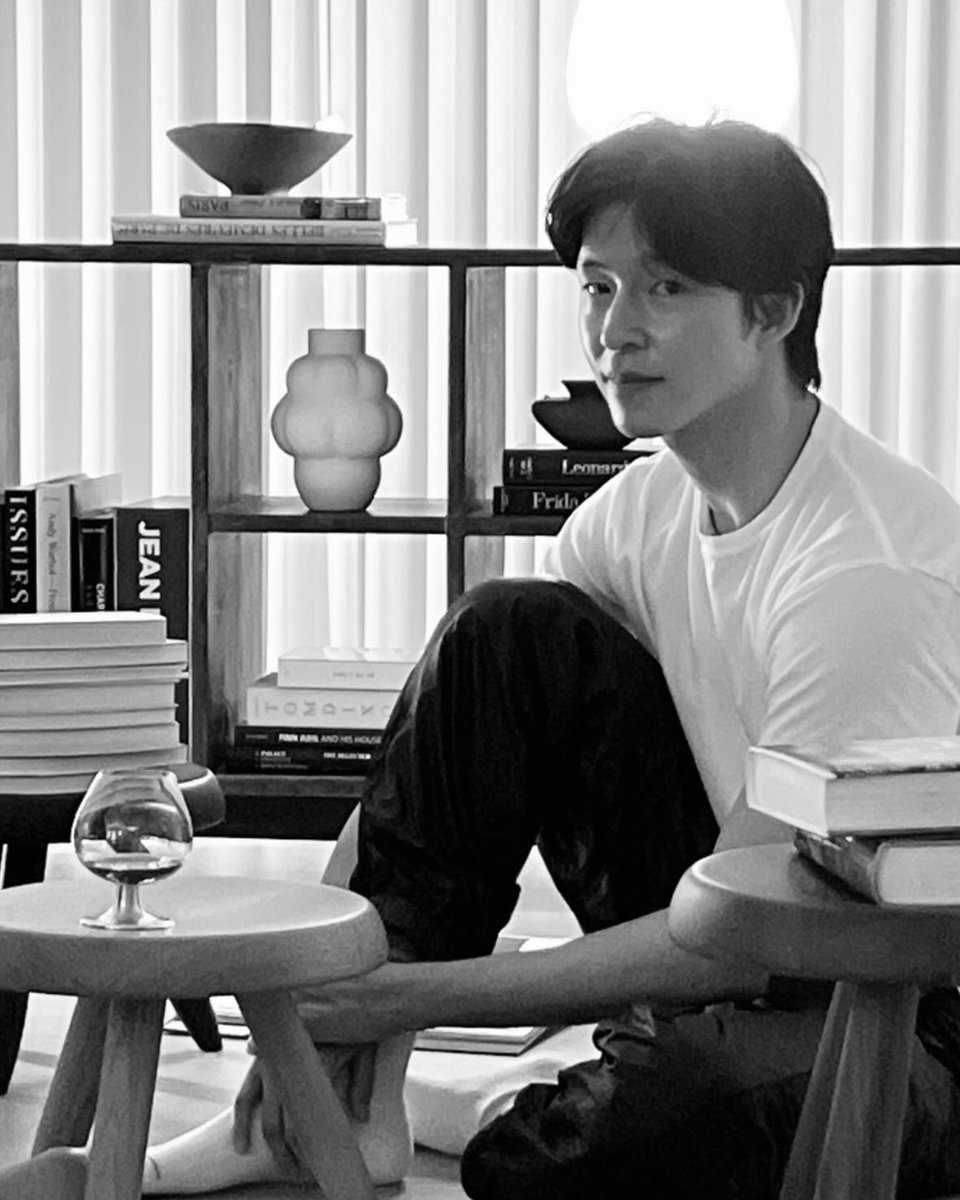 [잡담] 김혜윤 홍경 같작 보고싶다 영화면 더 좋음 둘이 감정싸움하고 지지고볶는 영화 | 인스티즈
