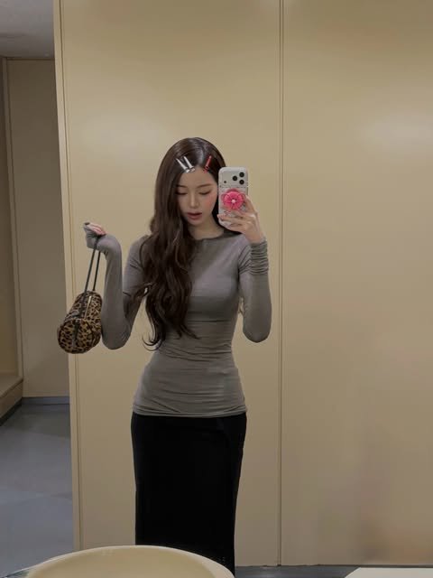 [잡담] 260714 장원영 인스타 🆕♥️🍒🎀💋 | 인스티즈