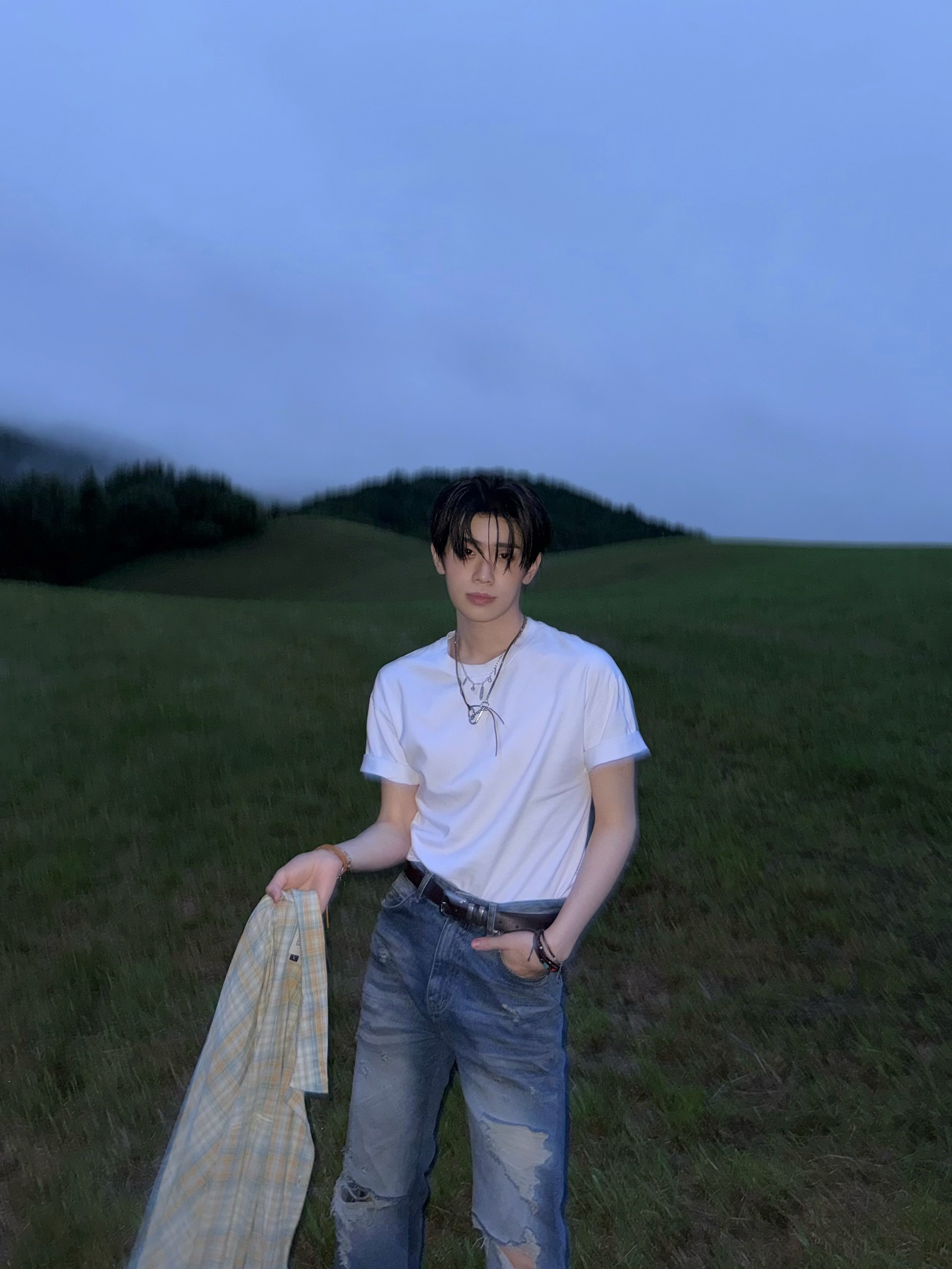 [잡담] 잠금화면 골라주실 분...🥺 | 인스티즈