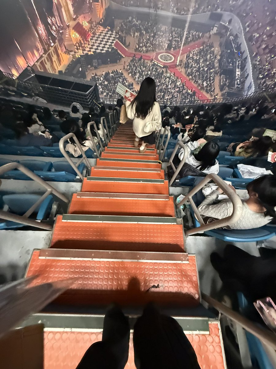 [잡담] 아이돌 보러 잠실실체 갔다가 하룰라라석 경험한 해외팬 | 인스티즈