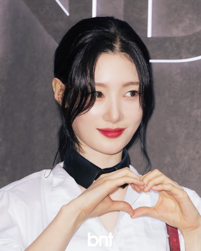 [잡담] 오늘자 펜디 행사 참석한 정채연 기사사진 | 인스티즈