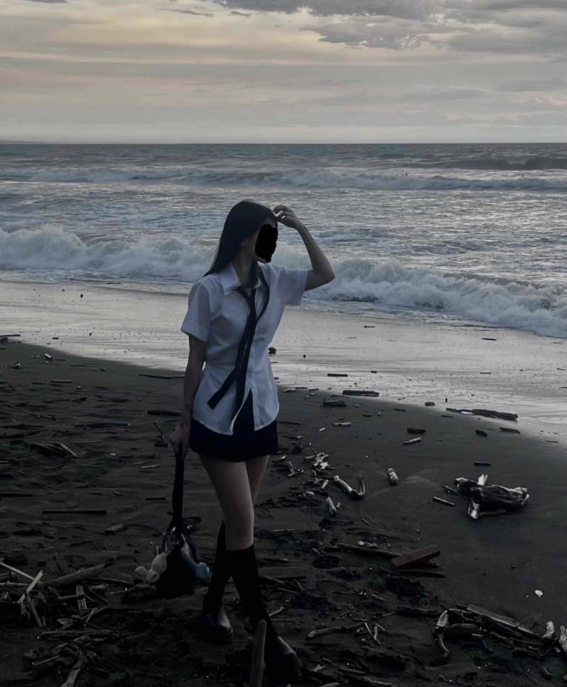 [잡담] 옷 뭐가 더 예쁜거같아? 남친 만날때 입을거임 | 인스티즈