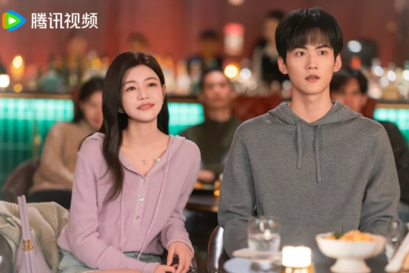 [잡담] 아니 중드 보는중인데 개당황시럽다 여주남주 실제로 19살차이라는데 | 인스티즈