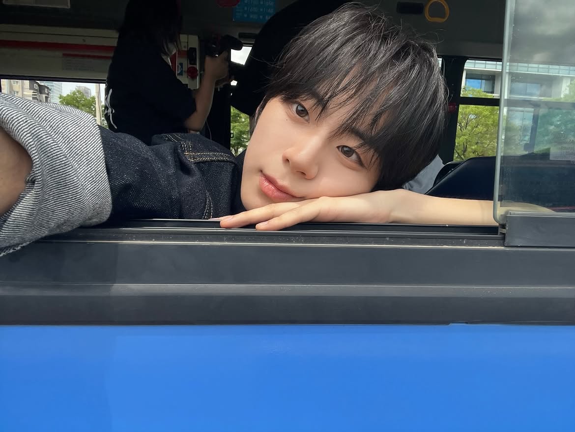 [잡담] 둘 중 누가 비주얼멤 같음?? | 인스티즈