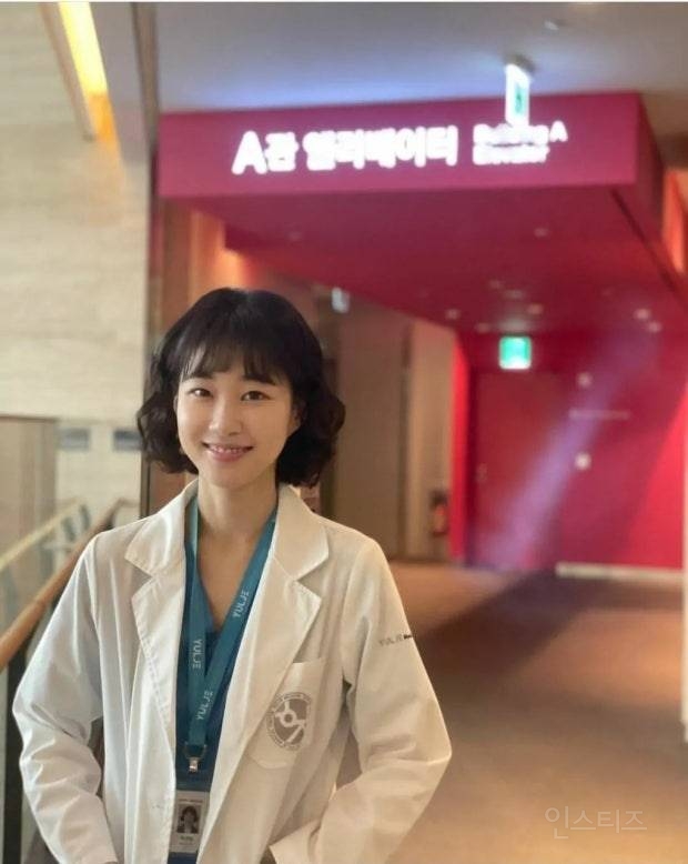 이 배우 보면 가장 먼저 떠오르는 캐릭터는? | 인스티즈