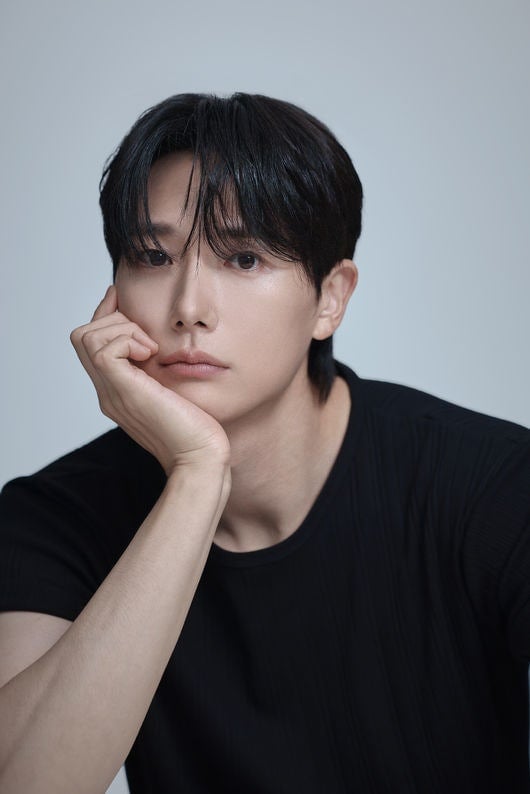 [정보/소식] 신예 신정유, 무빙픽쳐스컴퍼니 전속계약...오대환X윤제문 등 한솥밥 [공식] | 인스티즈