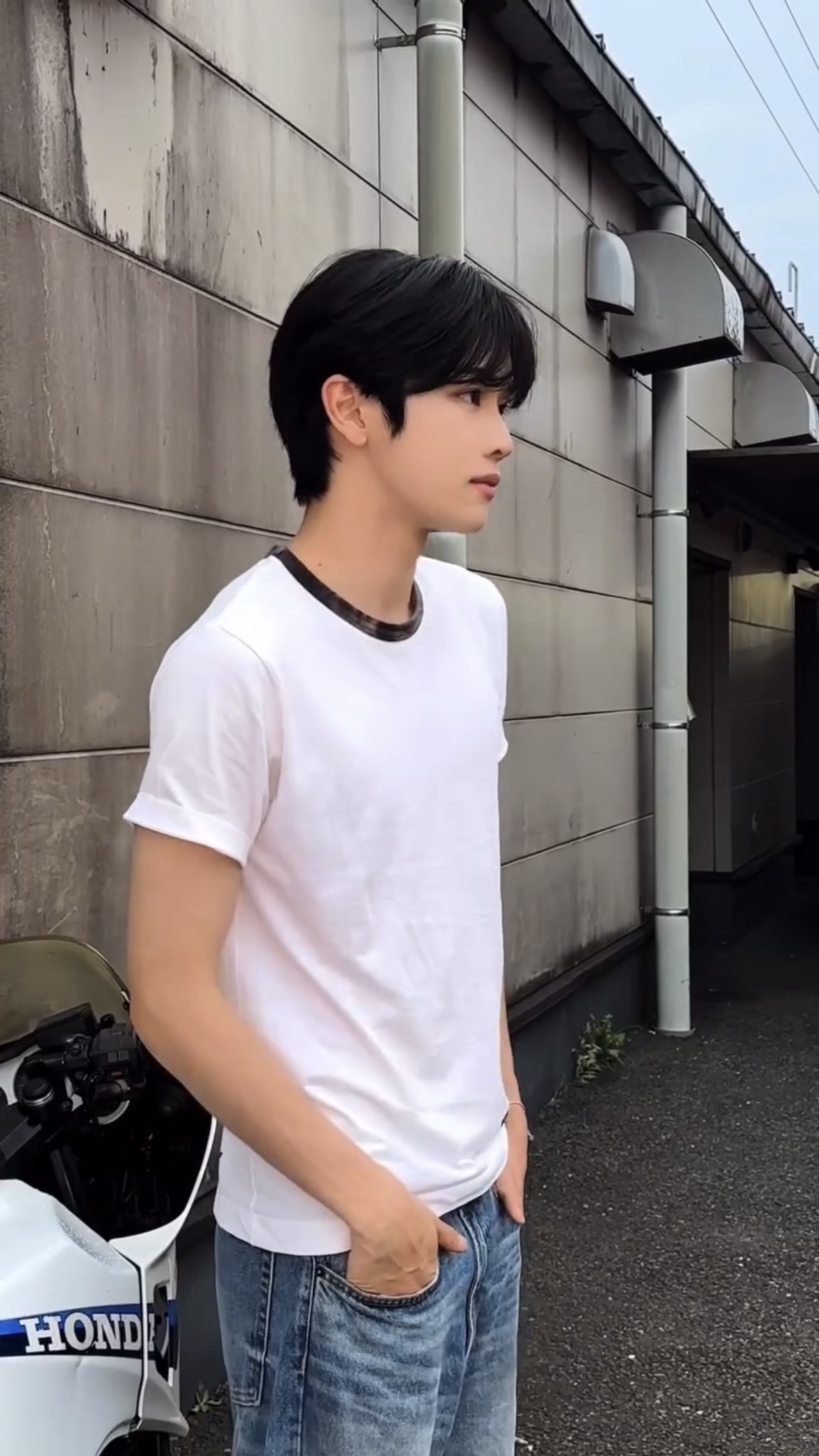 [잡담] 성찬이 릴스 잘생겼다 갑자기 너무 귀여워짐ㅜㅜ | 인스티즈