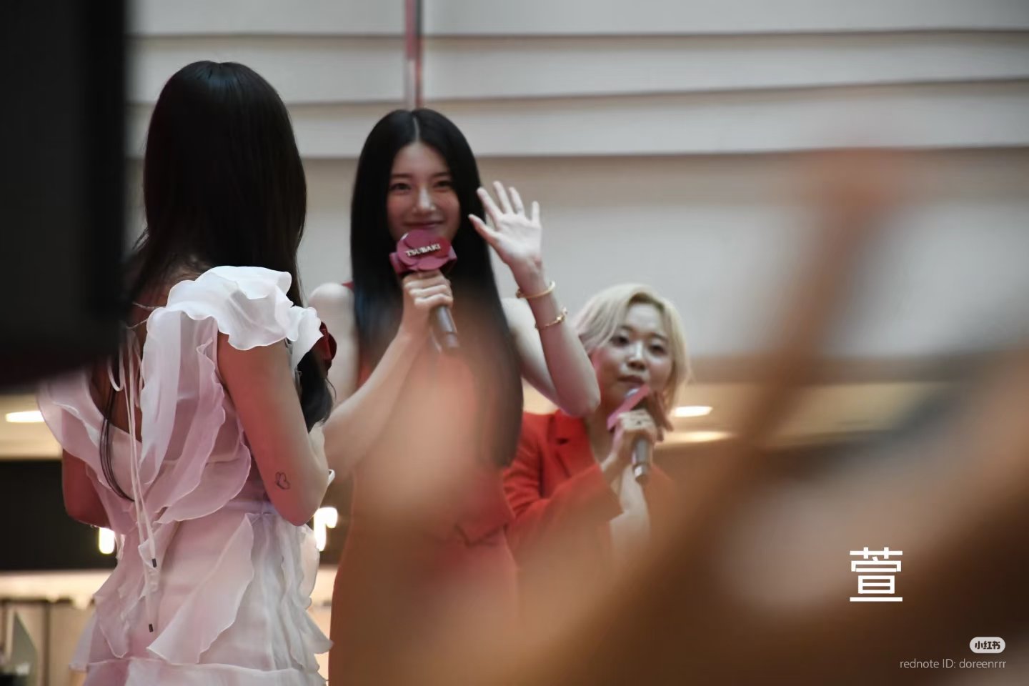 [잡담] 수지) 오늘 싱가포르 츠바키 행사 수지 직찍 | 인스티즈