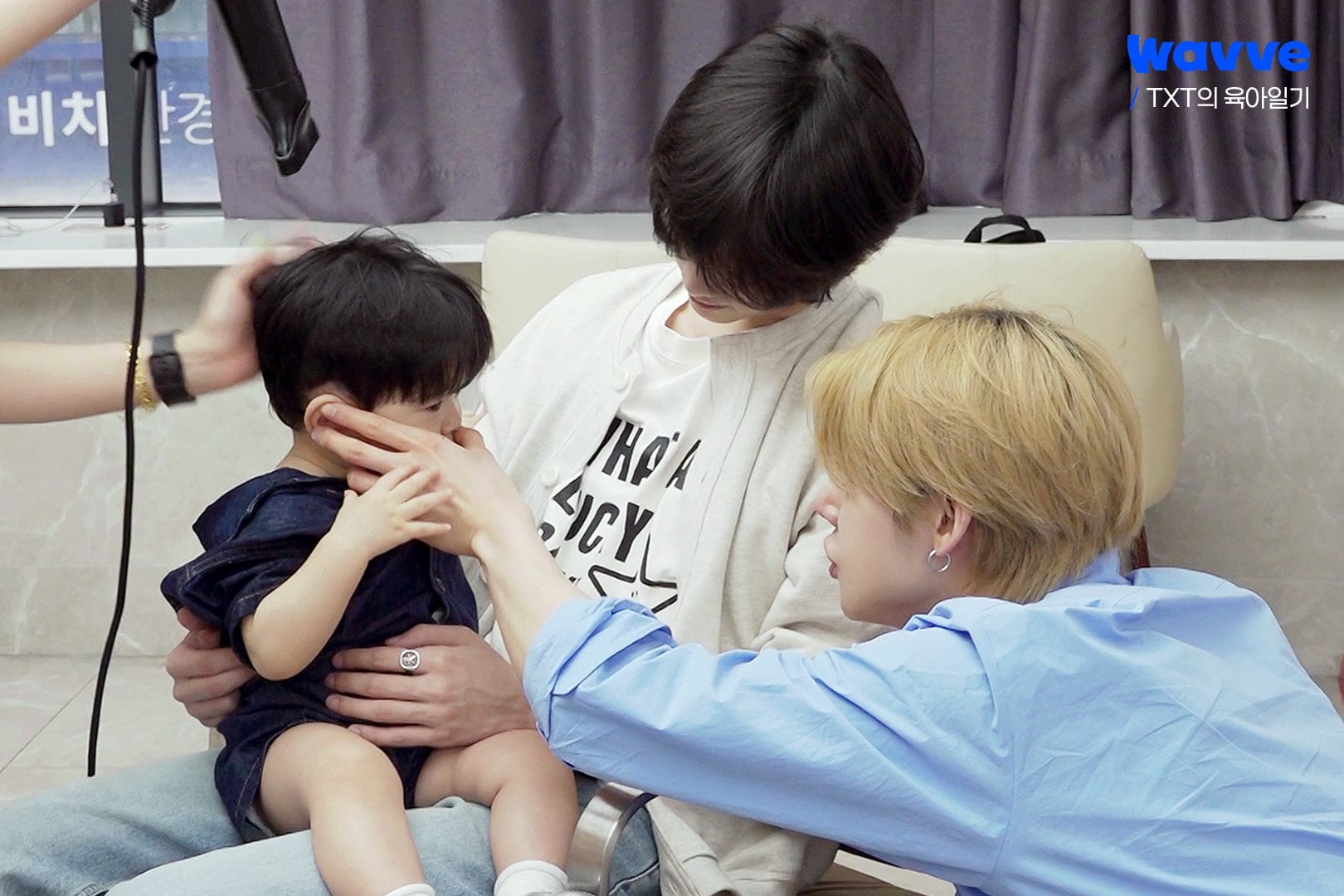 [잡담] 오늘자 공개된 유준이 비하인드 사진이라는데 | 인스티즈