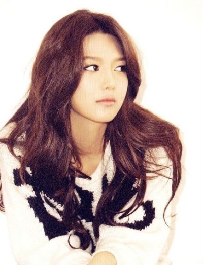 [잡담] 소녀시대 수영 요즘 나왔으면 갸루컨셉 개잘받았을 거 같애 | 인스티즈