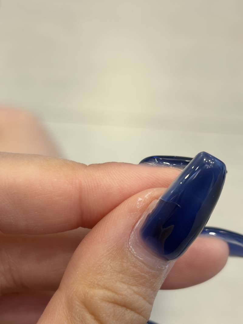 [잡담] 얘들아 이렇게 부러진 손톱도 랩핑가능…? | 인스티즈