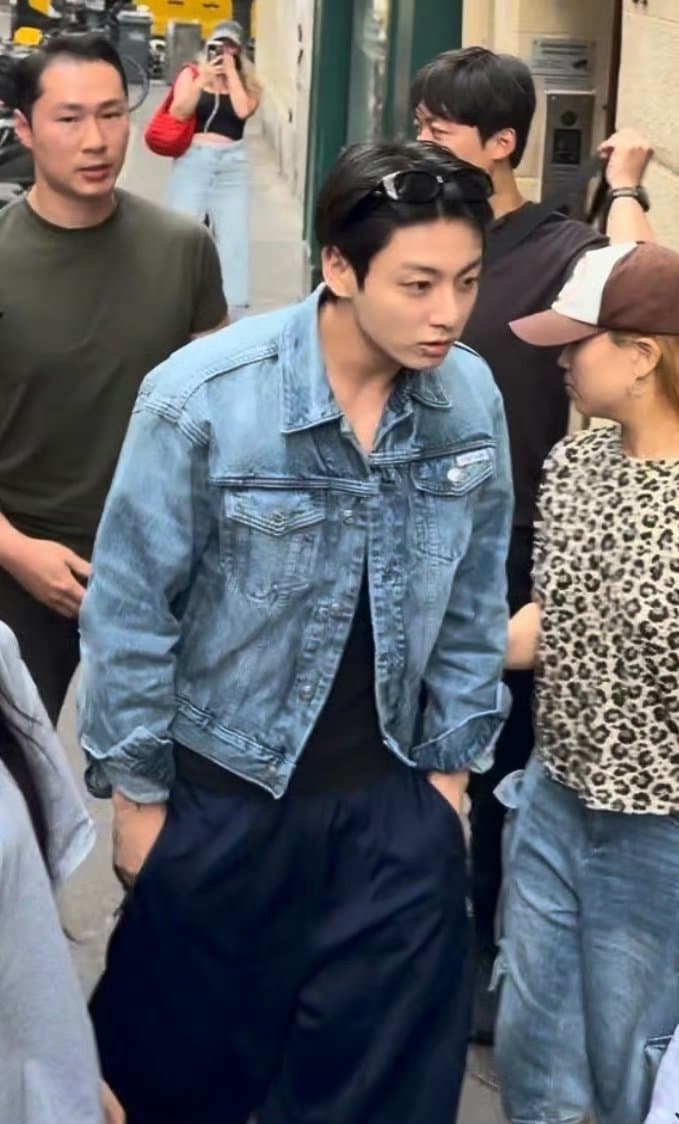 [잡담] 이정도면 정국 본인이 입으려고 만든거네 | 인스티즈