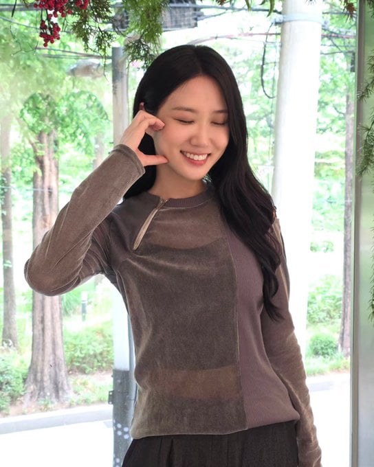 [잡담] 박은빈 사복이 왜이리 극단적이야 | 인스티즈