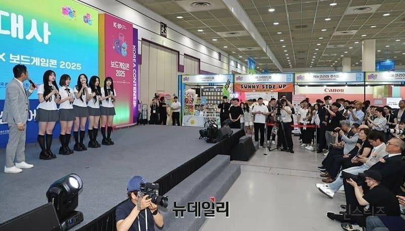 💥리센느 1년전...(feat. 코엑스) | 인스티즈