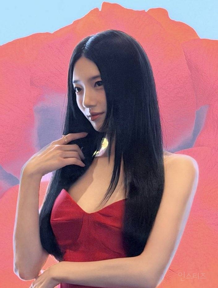 어제자 싱가포르 츠바키 행사 끝나고 인스타 사진 올려주는 수지 | 인스티즈