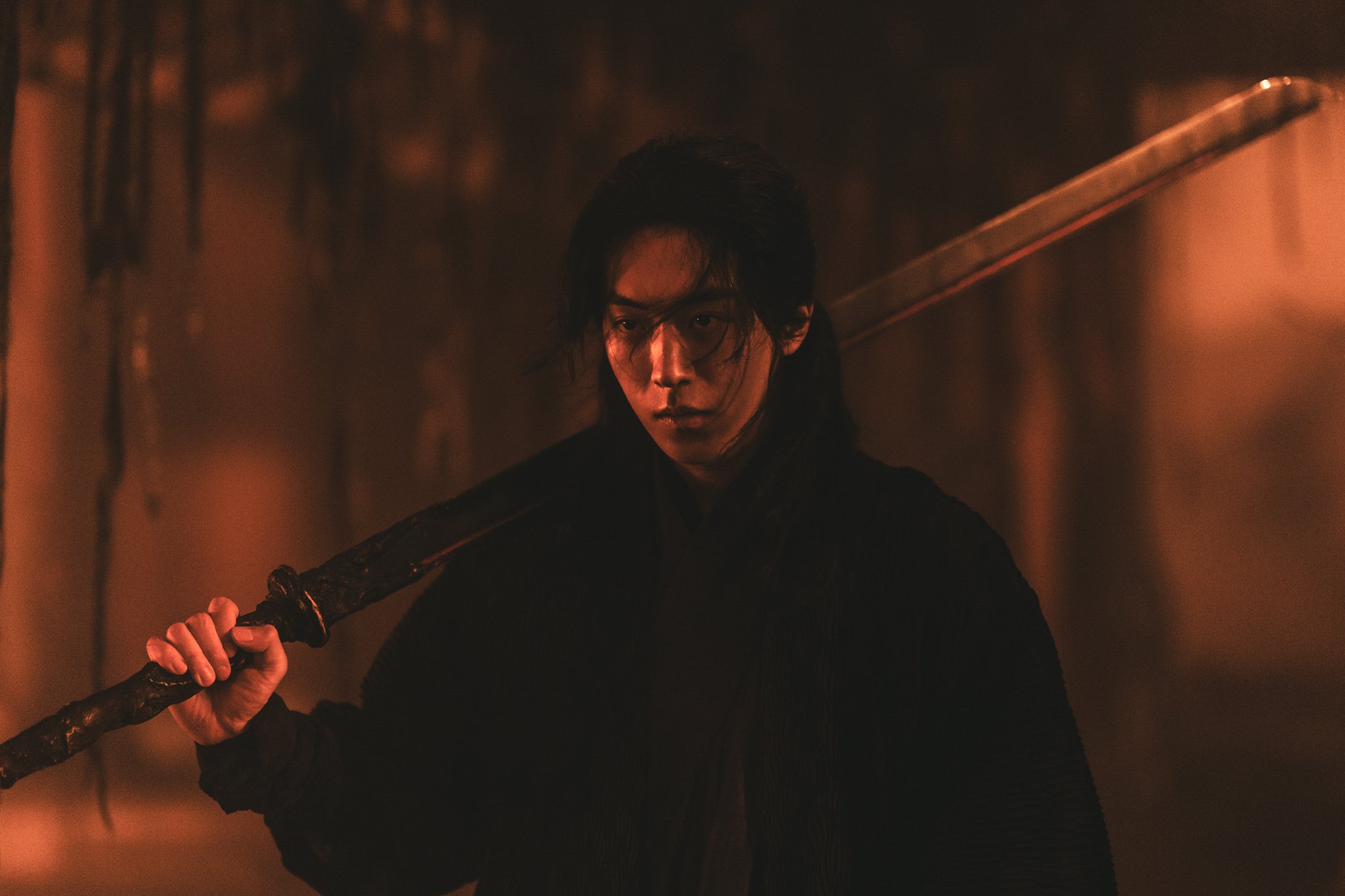 [잡담] 동궁) 남주혁 이 복장 너무 좋아 진짜 | 인스티즈