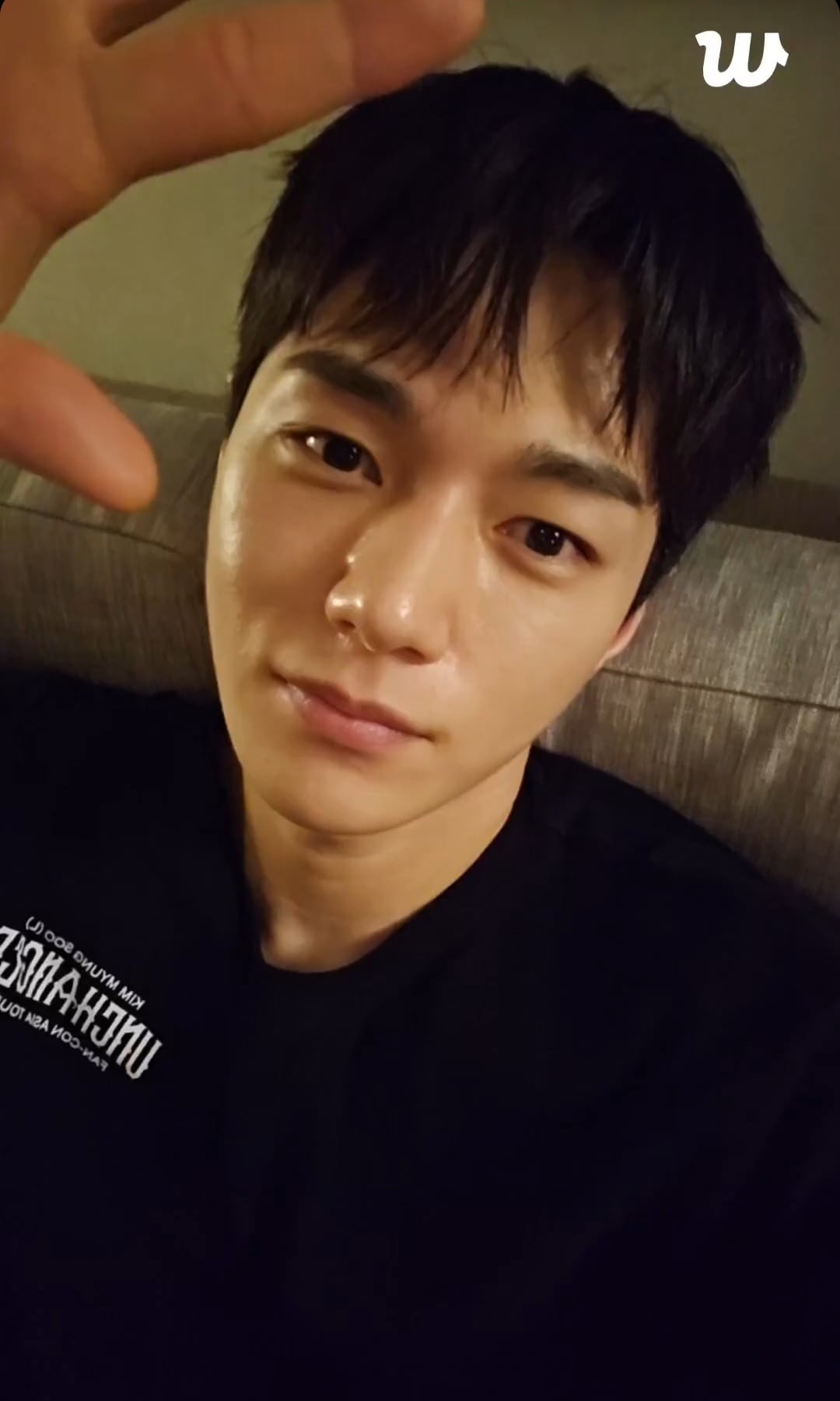 [잡담] 새벽 1시에 라방하는 인피니트 엘 얼굴 | 인스티즈