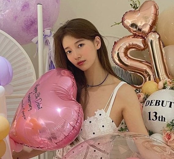 [잡담] 수지) 수지 흑발vs갈발vs빨간 머리 | 인스티즈