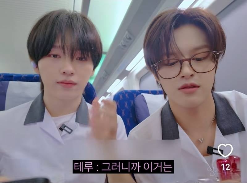 파우치에 틴트를 5개 이상 들고다니는 남돌.jpg | 인스티즈