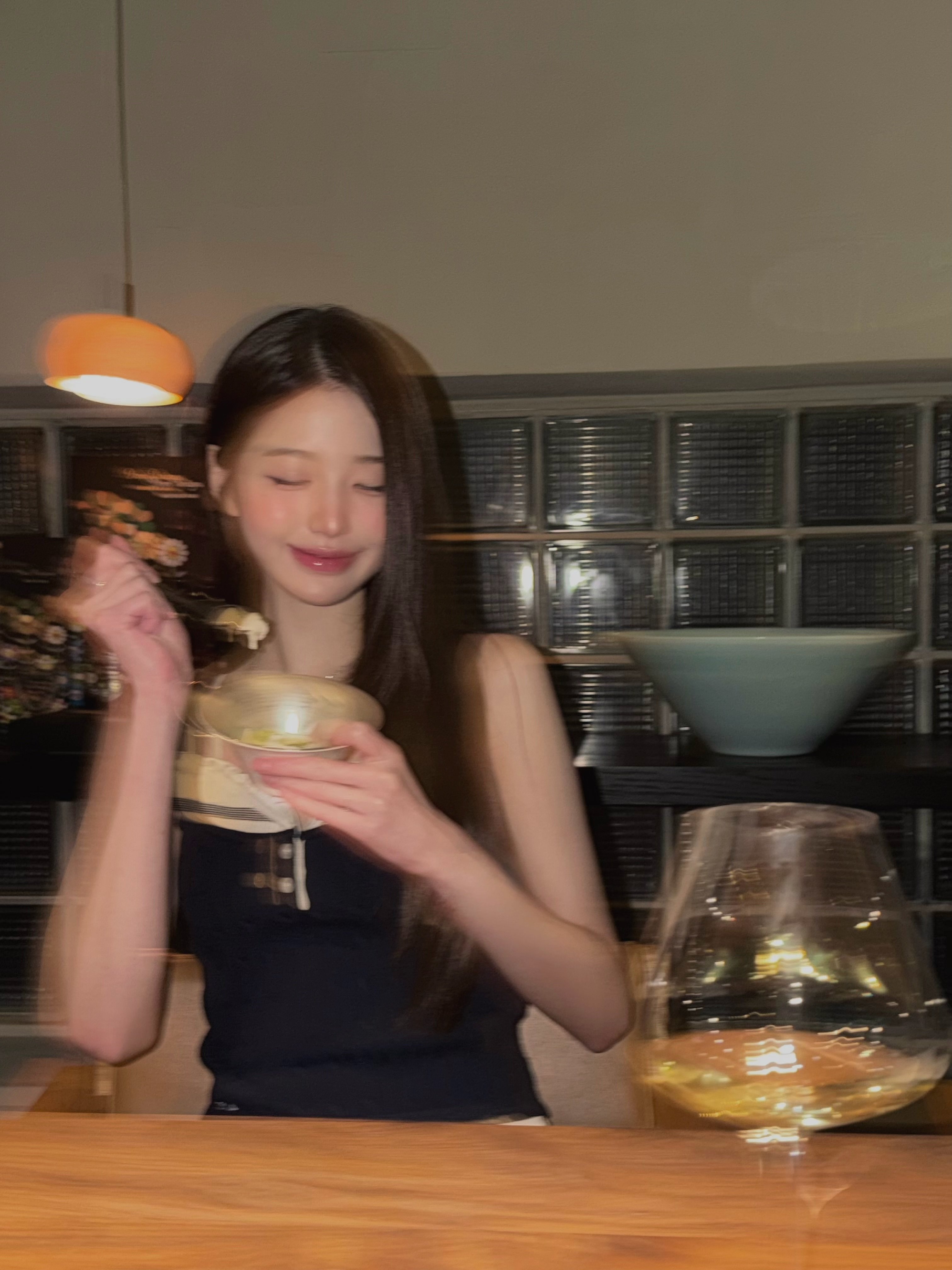 [잡담] 260721 장원영 인스타 ☕️ 🖤 | 인스티즈