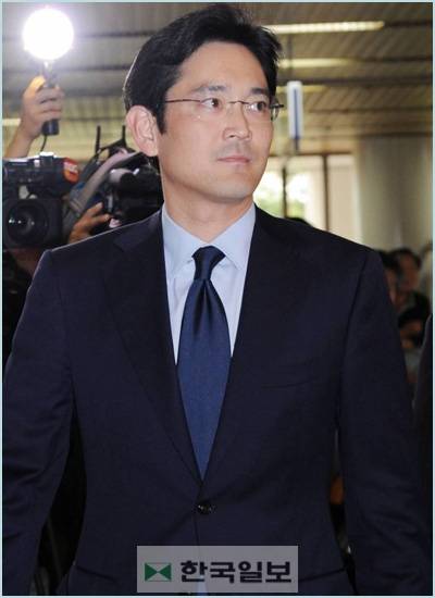 [잡담] 이재용 회장 잘생긴편 아니야? | 인스티즈