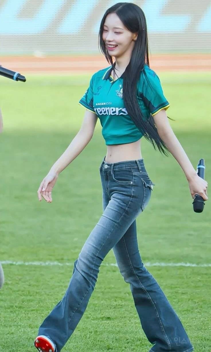 에스파 카리나 닮은 리센느 원이.jpg | 인스티즈