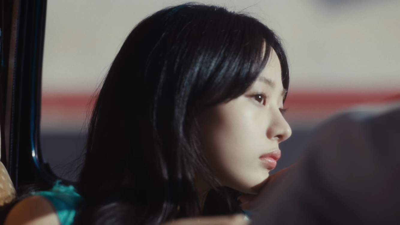 [잡담] 민지 솔직히 예쁘긴 오지게 예쁘긴하다 | 인스티즈