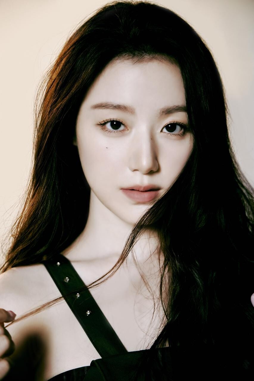 [정보/소식] 아이들 슈화, "믿기지 않아”…첫 주연작으로 토론토국제영화제 간다 | 인스티즈