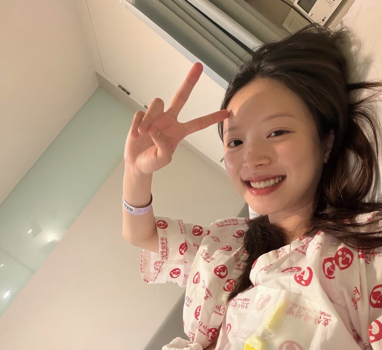 [잡담] 역시 예쁜 사람은 출산 직후도 예쁘구나 | 인스티즈