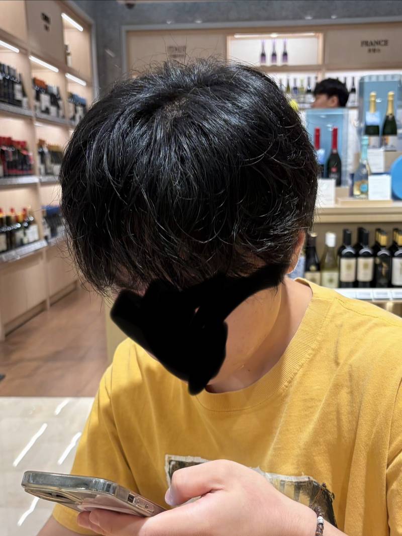 [잡담] 파마처음 했는데 as받아야할것같지않아..? 도와줘 | 인스티즈