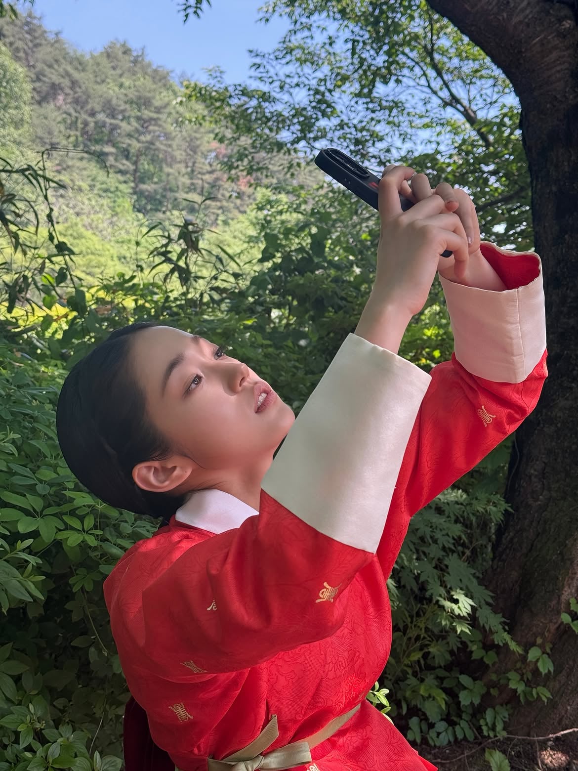 [잡담] 동궁) 노윤서 너무 예뻐 | 인스티즈