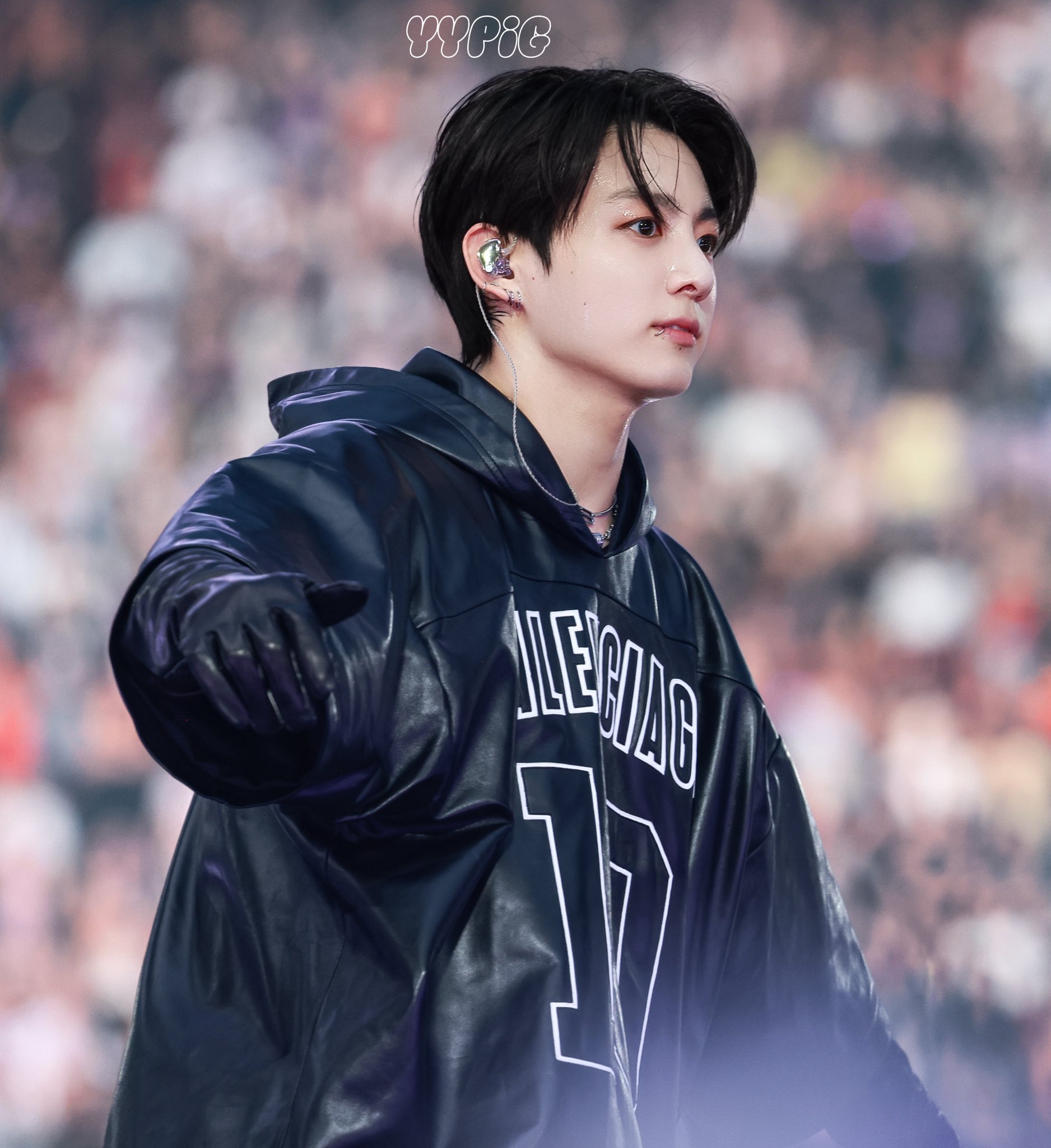 [잡담] 정국 진짜 동그랗다 못해 동그라미다 | 인스티즈