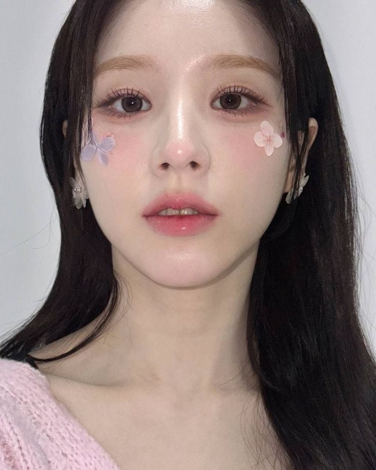 [잡담] 이달소 희진 진짜예쁜데 | 인스티즈