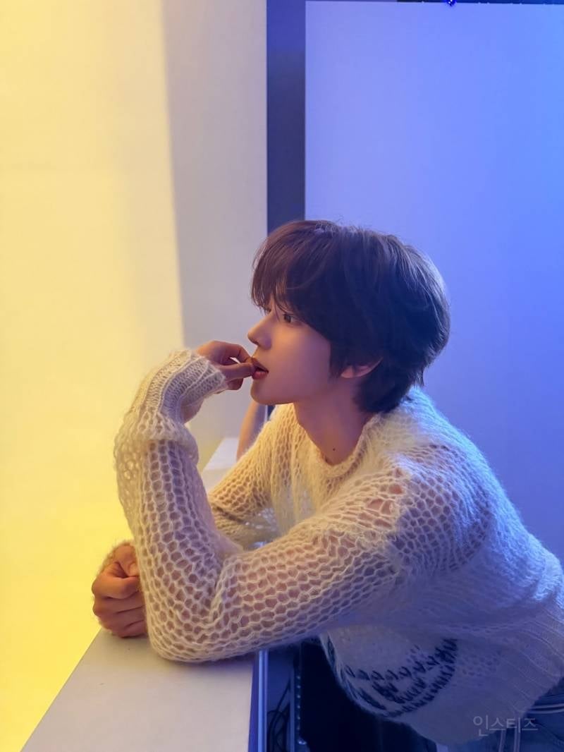 김부장 나온 훈훈한 남배우가 아이돌로 본업할때 갭차이..jpg | 인스티즈
