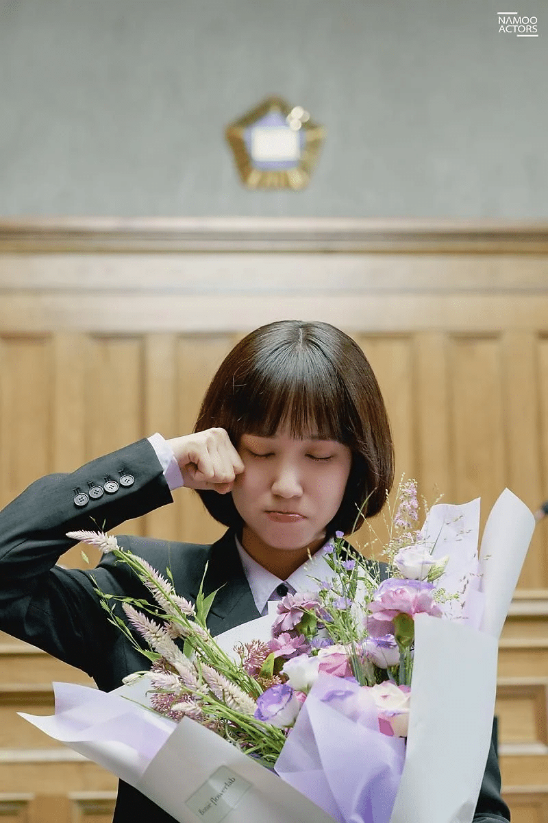 [잡담] 박은빈) 10년 넘게 매번 작품 끝날 때마다 올라오는 박은빈의 종영 포즈 | 인스티즈