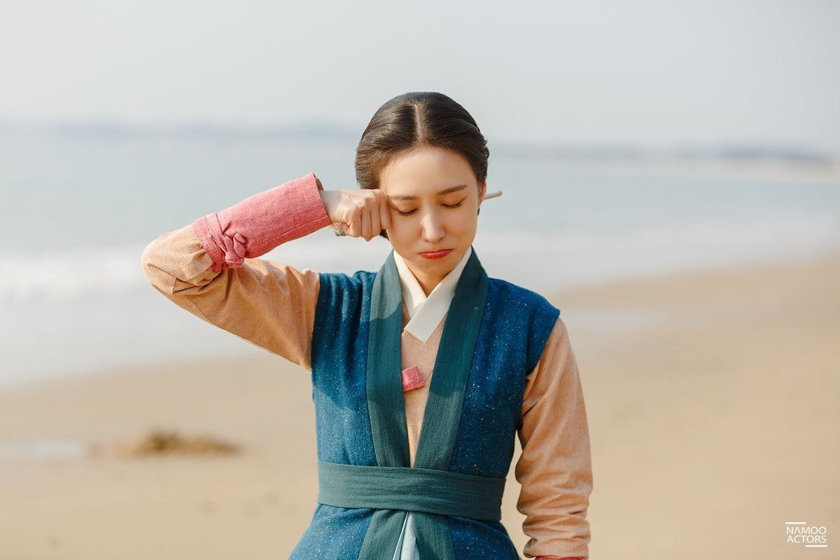 [잡담] 박은빈) 10년 넘게 매번 작품 끝날 때마다 올라오는 박은빈의 종영 포즈 | 인스티즈