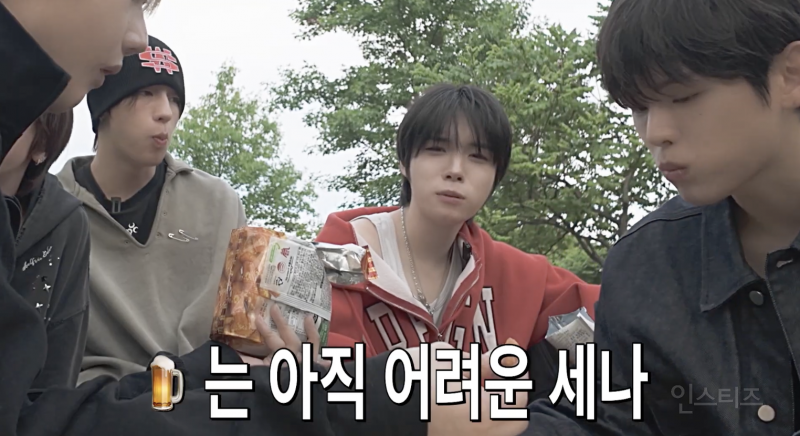 맥주를 처음 먹어본 아이돌의 후기 .jpg | 인스티즈